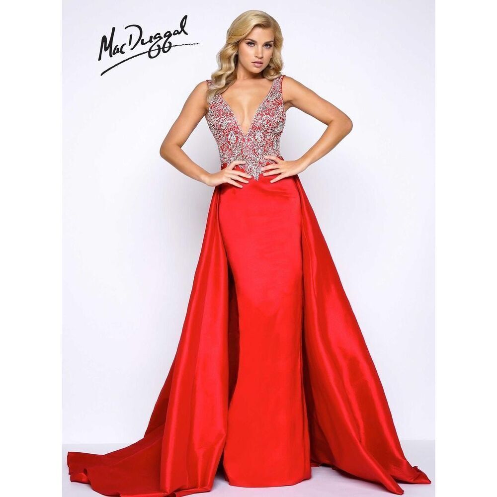 Mac Duggal NWT Rhinestone Embellished Elaborate Train Gown in Red Size 4